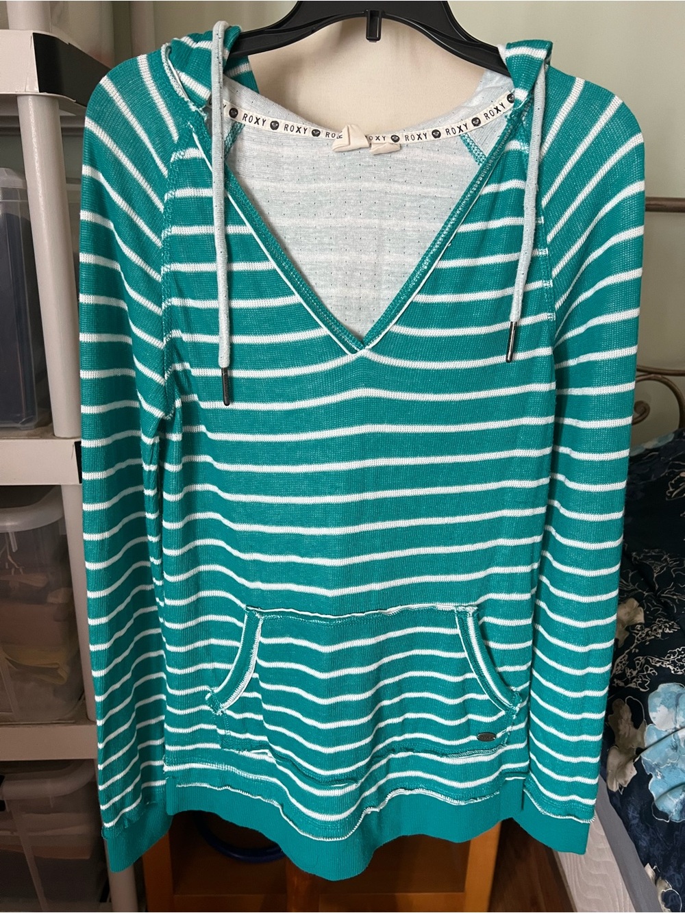 Roxy Teal & White Striped V-Neck Hoodie Sweatshirt